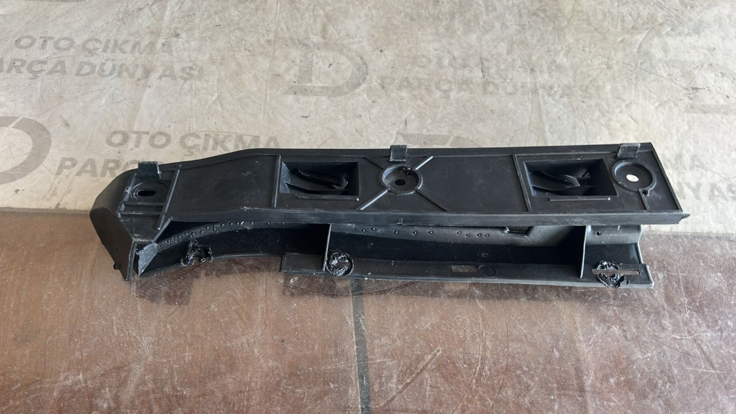VOLSKWAGEN GOLF SOL TAMPON BRAKET�